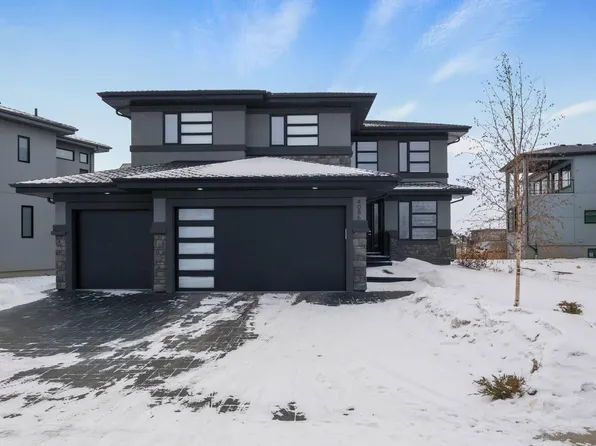 4086 Whispering River Dr NW, Edmonton, AB T6W 2E2