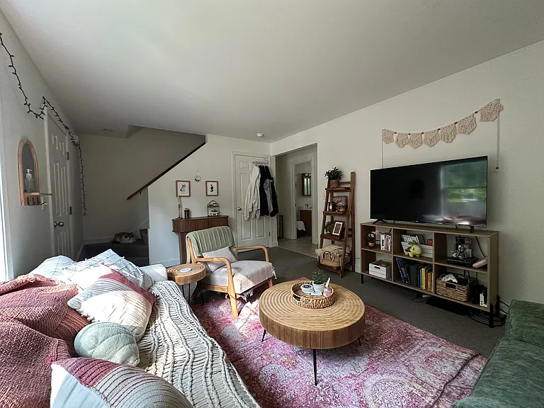55 Front St — Photo 8