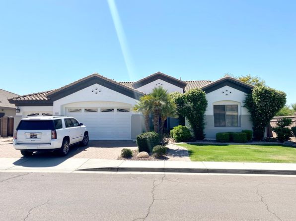 1123 E Coconino Dr
