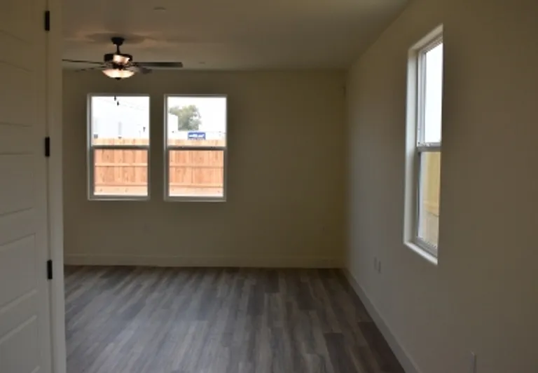 682 Stephanie Dr #2 — Photo 10