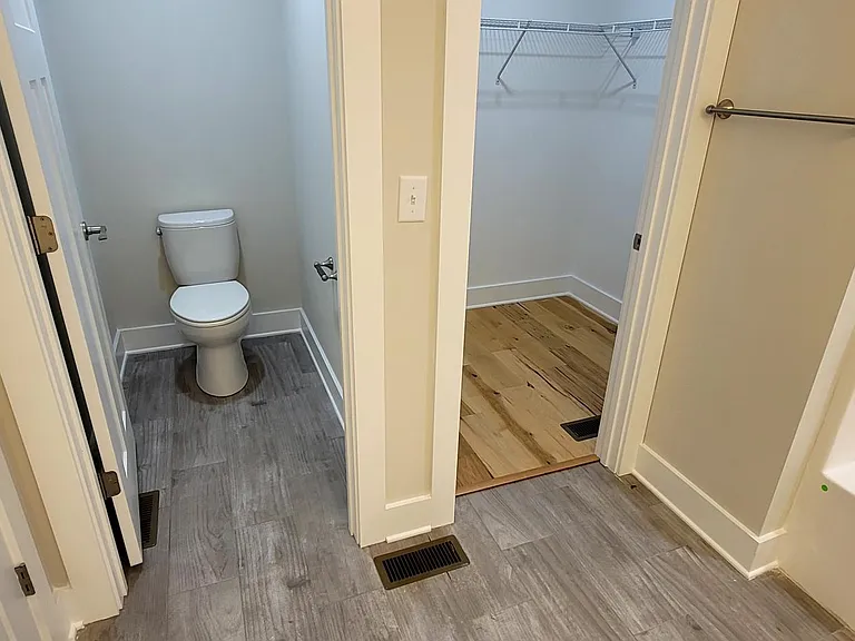 Upstairs, master bath, walk-in closet and separate water closet