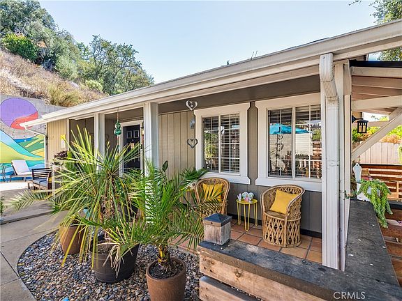 3rd image of 5785 Hermosilla Ave