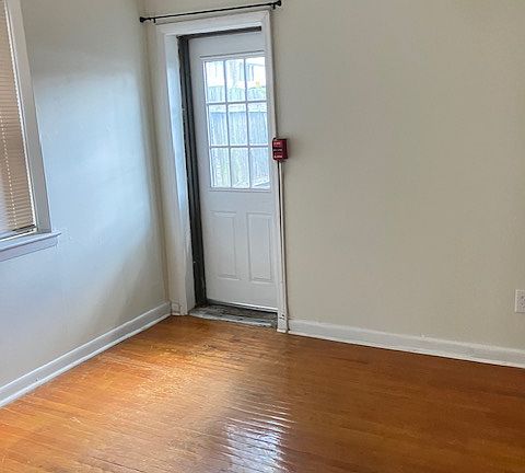 4th image of 1426 Lombard St #1B