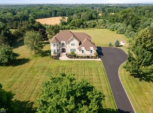 9 Van Fleet Rd, Neshanic Station, NJ 08853