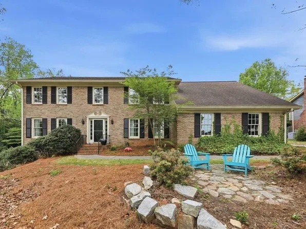 1782 Corners Ct, Atlanta, GA 30338