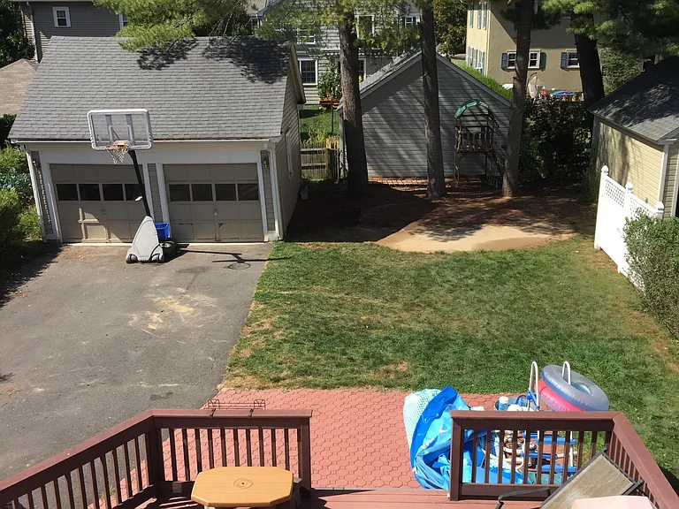 49 Penn Dr — Photo 24