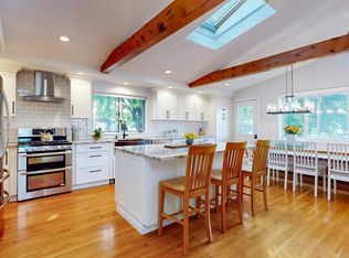 39 Botolph St, Melrose, MA 02176