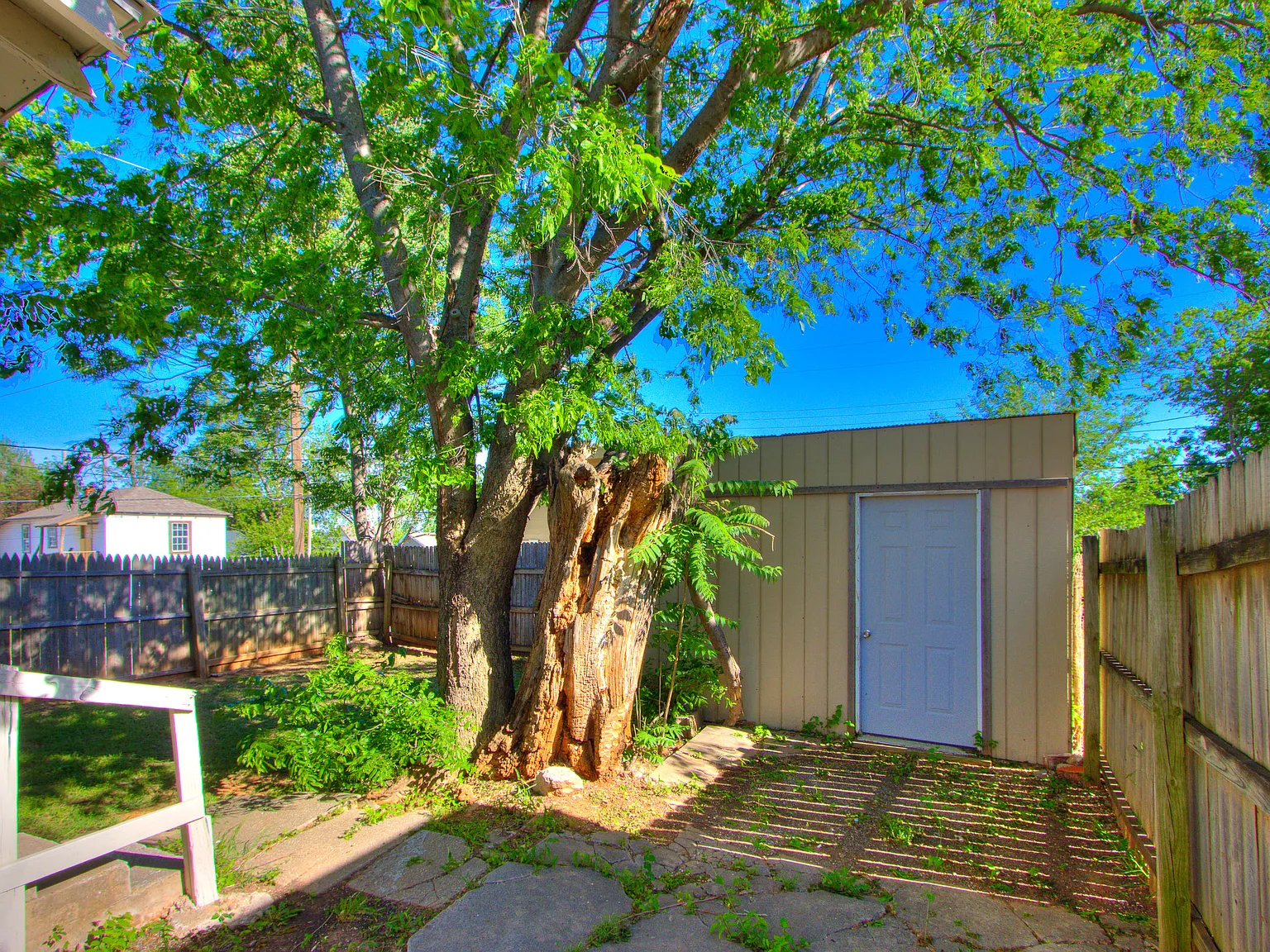 2 bed, 1099 sqft, $1,200 — Photo 4