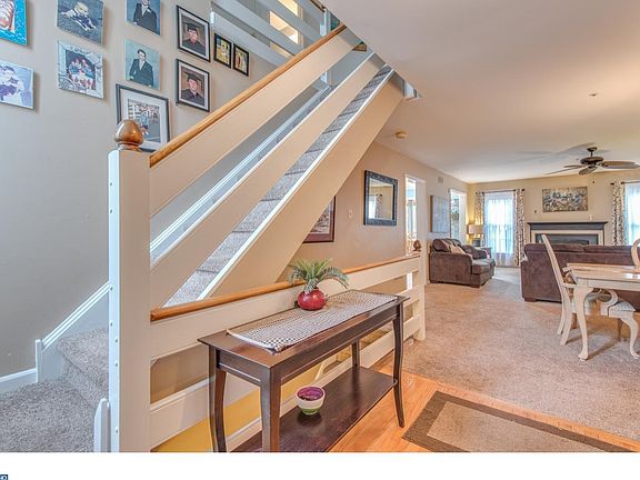 2nd image of 1404 Continental Cir