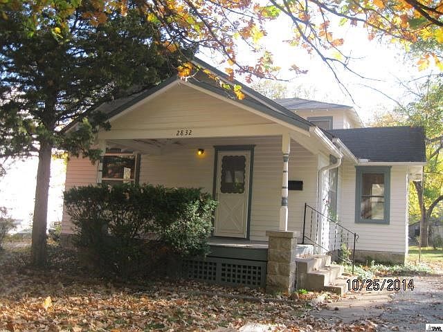 1st image of 2832 SE Illinois Ave