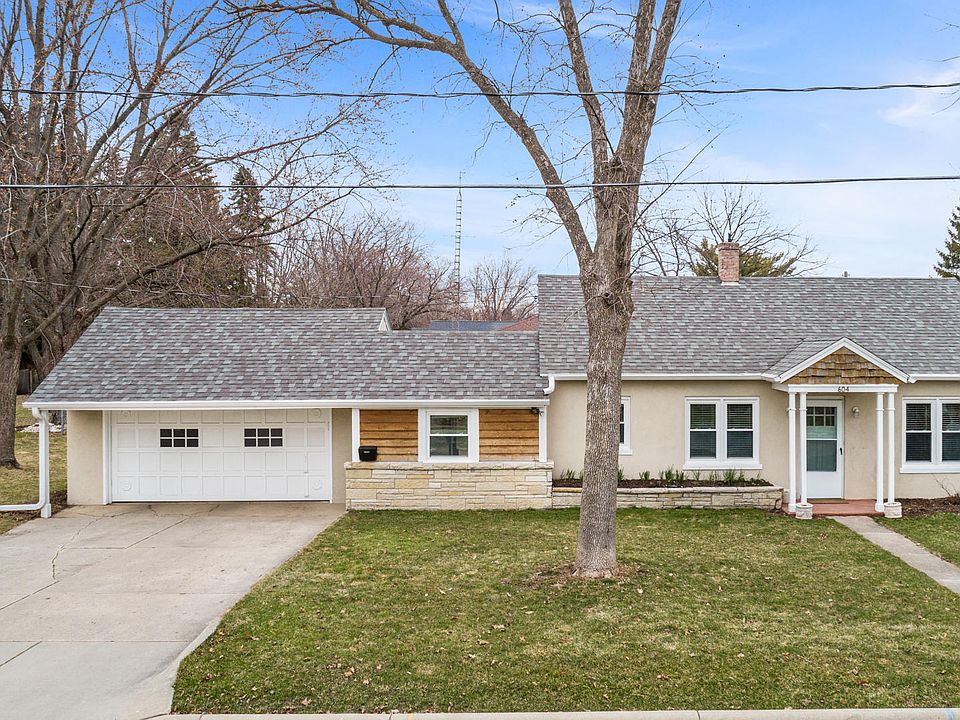 1st image of 604 Highland Ave