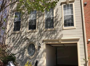 17301 Pacific Rim Ter, Dumfries, VA 22025