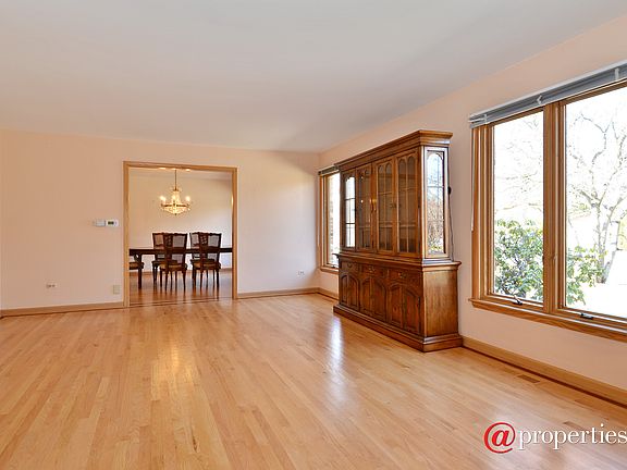 Living Room / Dining Room