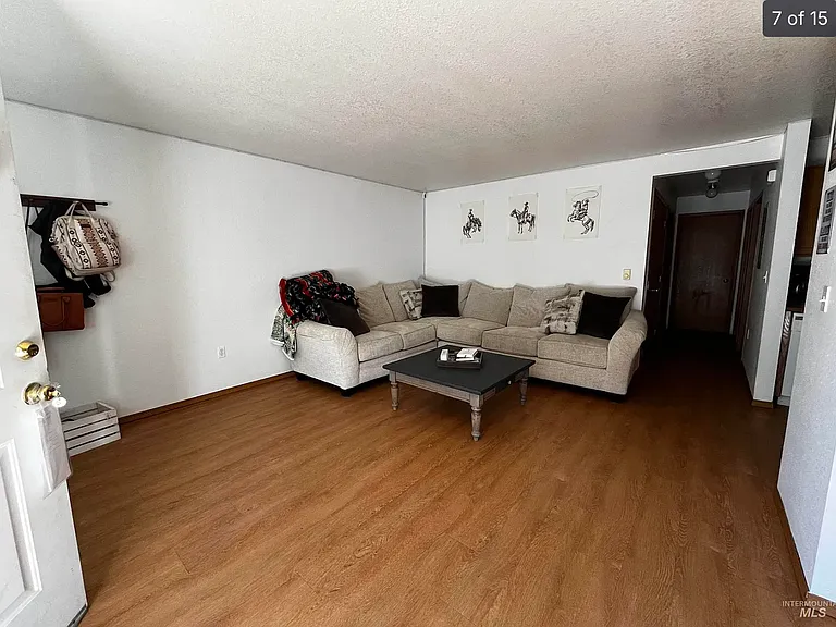 1551 N Polk Ext #3 — Photo 6