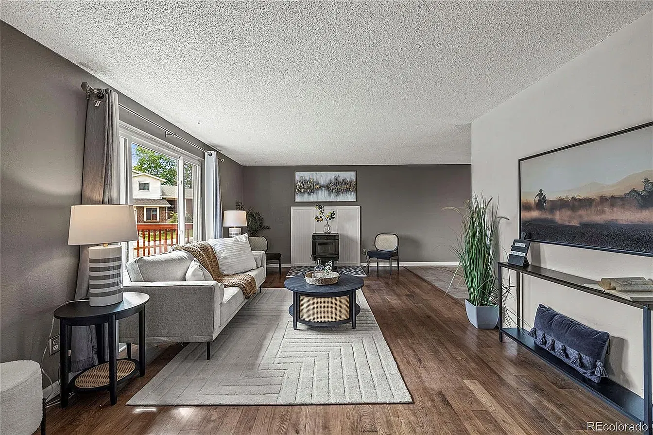 5 bed, 2882 sqft, $750 — Photo 3