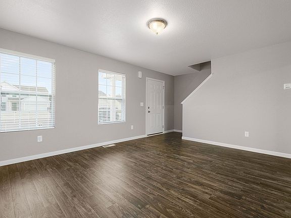 5th image of 2756 Berkshire St