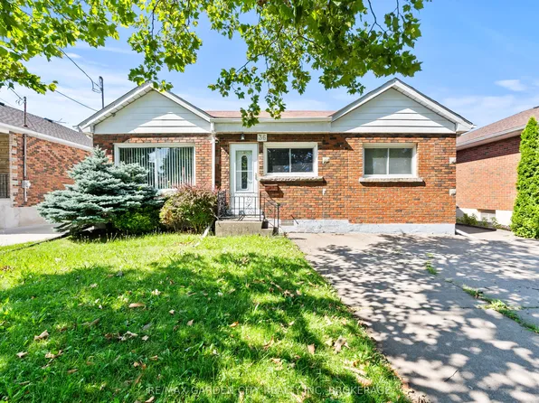 36 Rose Ave, Thorold, ON L2V 3C6