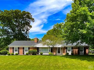 869 Maxwelton Ln, Dayton, OH 45459