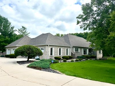 2202 Meadows Dr, Sterling, IL, 61081