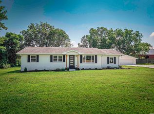 4966 Anderson Rd, Newburgh, IN 47630