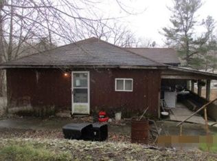 1591 Arona Rd, Irwin, PA 15642