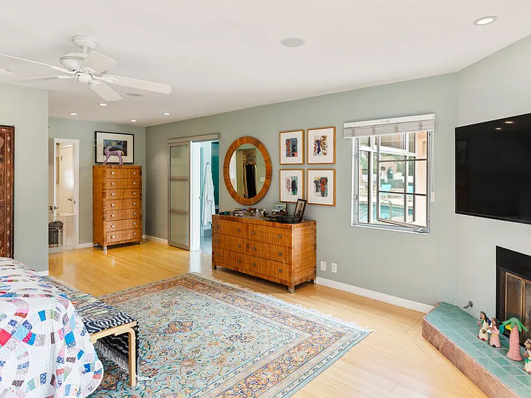 7122 Dume Dr — Photo 23