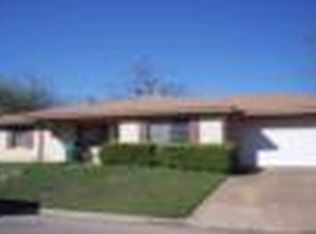 813 S Avenue M, Clifton, TX 76634