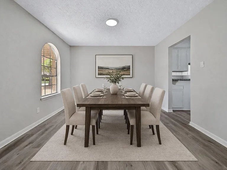 13426 Balcrest Dr — Photo 8
