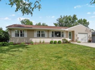 204 Grandview Dr, Normal, IL 61761