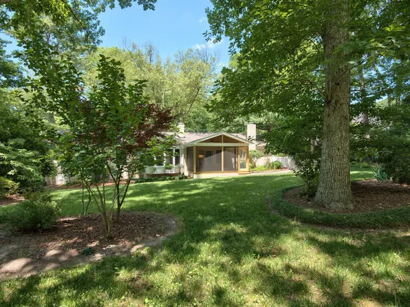 9 Kimberly Dr, Durham, NC 27707