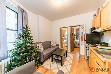 Rented by Wave Real Estate Group