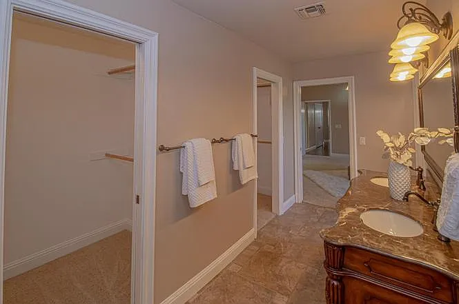 1808 Cougar Ln #1 — Photo 25