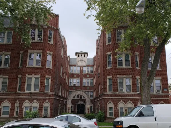 6417 N Albany Ave APT 2S, Chicago, IL 60645