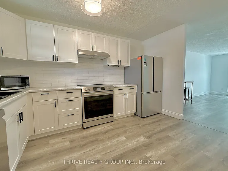1919 Trafalgar St #49 — Photo 4