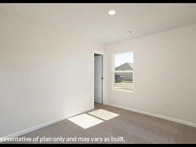 1201 E Stetson Ln — Photo 3