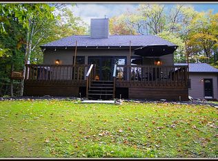7604 Omphalius Rd, Colden, NY 14033