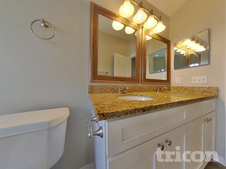1021 Whittier Cir — Photo 11