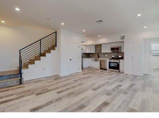 234 N Burlington Ave, Los Angeles, CA 90026