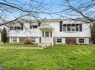 113 Forest Hills Rd, Red Lion, PA