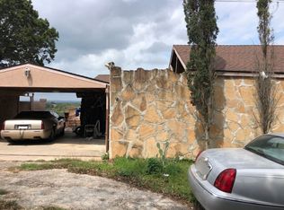 1695 Arrowhead Dr, Canyon Lake, TX 78133