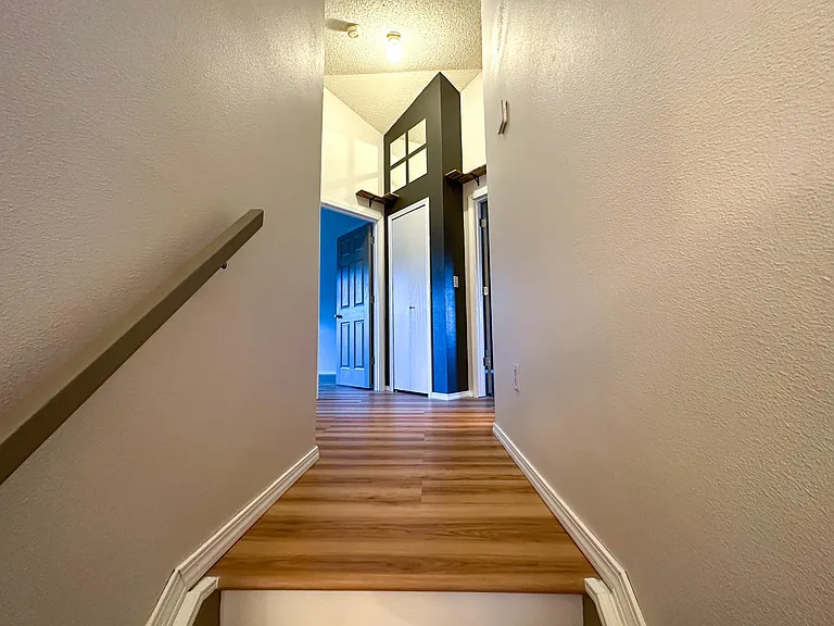 7215 Brentford Dr — Photo 16