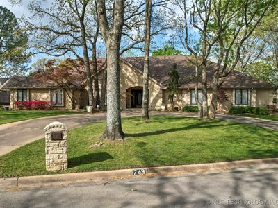 749 Brookhollow Ln, Bartlesville, OK, 74006