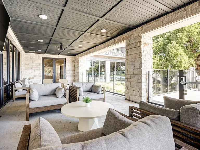 Water's Edge Townhomes — Photo 12