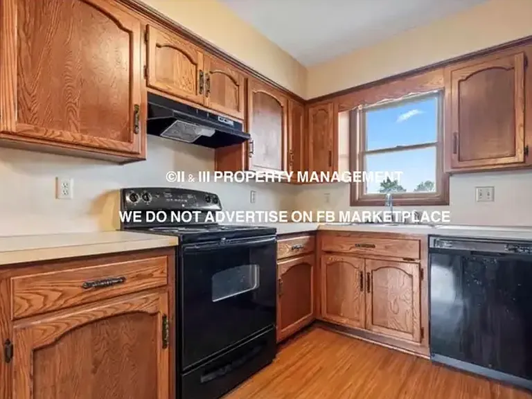 1107 Jeff Cir — Photo 10