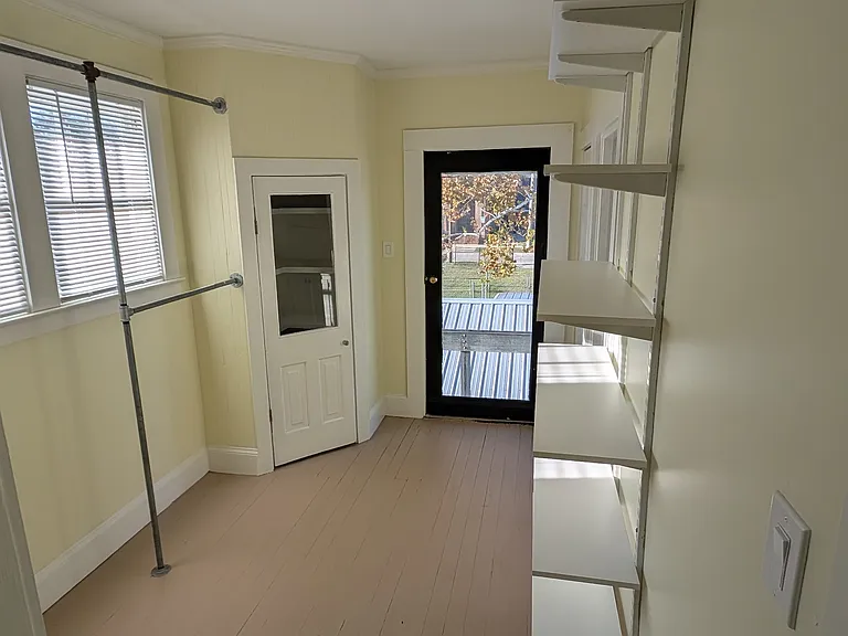 656 Saint Francis St — Photo 48
