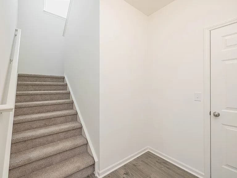 724 Scotch Meadows Loop — Photo 10