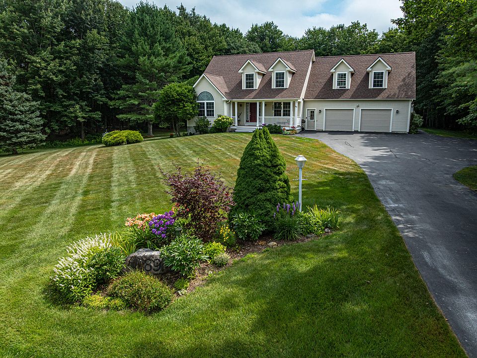 1st image of 89 Alexander Drive