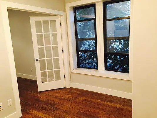 Rented by Nooklyn NYC LLC | media 28