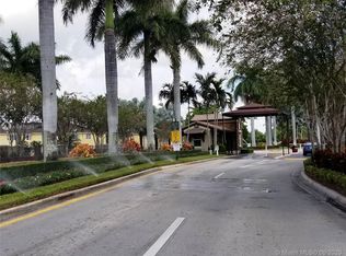 970 NE 33rd Ter UNIT 203, Homestead, FL 33033