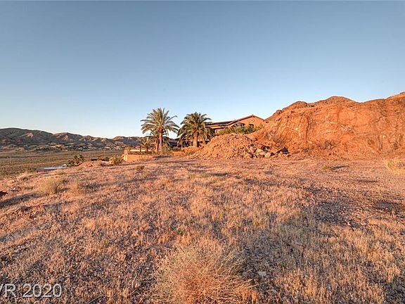 5th image of 706 Black Canyon Cv